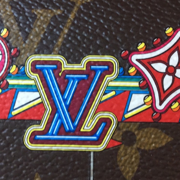 ⭐️LOUIS VUITTON SARAH WALLET ⭐️ NWT ⭐️ - Picture 5 of 16